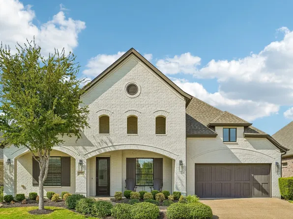 150 Freesia Dr, Flower Mound, TX 75028