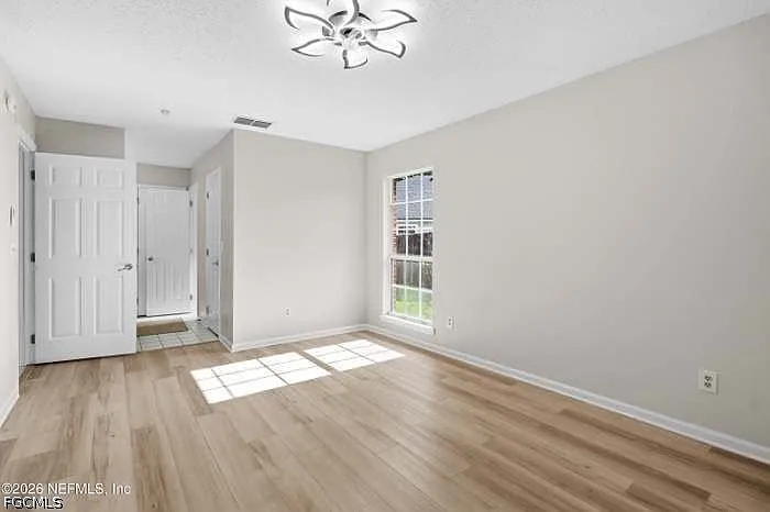 7668 Fawn Lake Dr N — Photo 12