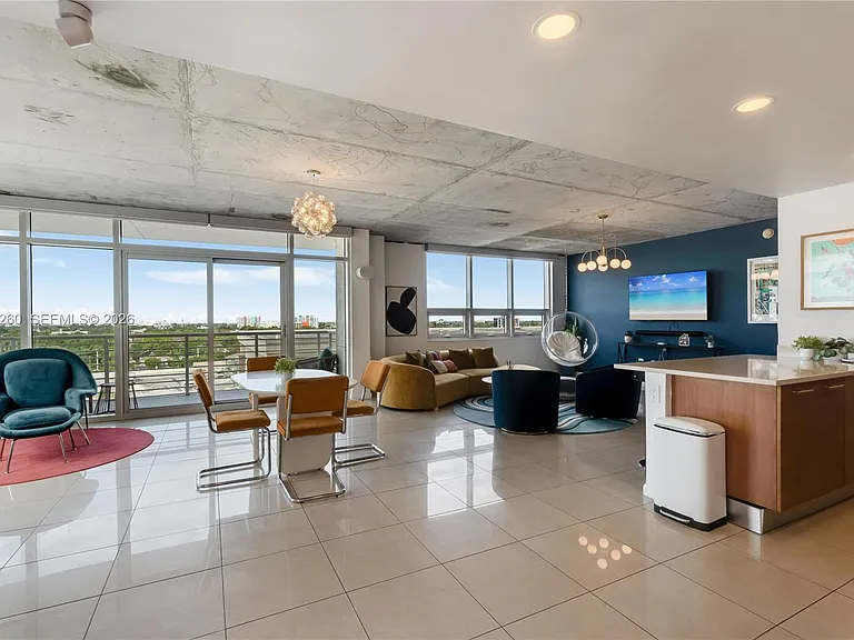 3250 NE 1st Ave #715 — Photo 4