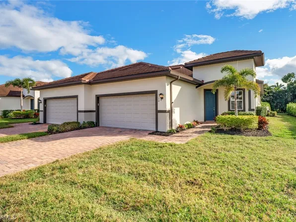 1150 S Town And River Dr, Fort Myers, FL 33919