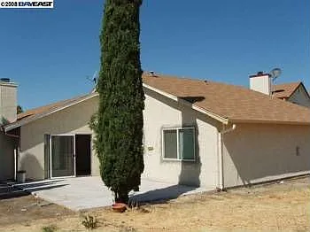 35 Pamela Ct photo 1