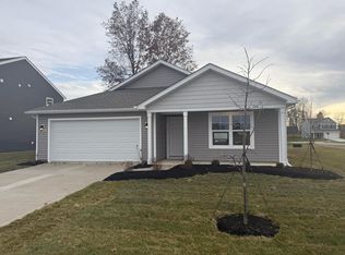 60 Cider Mill Dr, Ashville, OH 43103