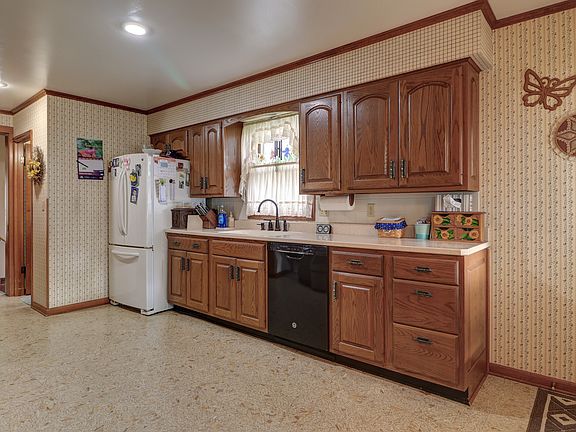 4th image of 515 Melrose Ct