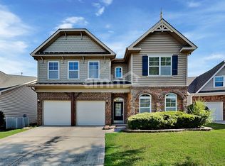 8512 Dargan Ln, Waxhaw, NC 28173