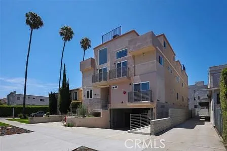 2585 S Sepulveda Blvd #5