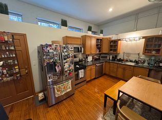 1737 N Campbell Ave #1S, Chicago, IL 60647