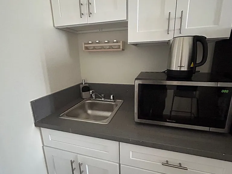Furnished on Flint — Photo 36