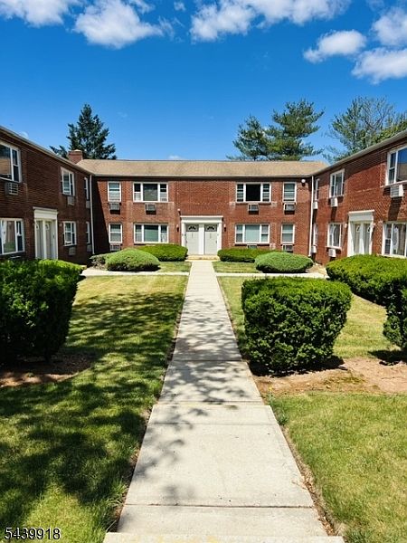 1st image of 60 Fox Rd BLDG 60 #3A