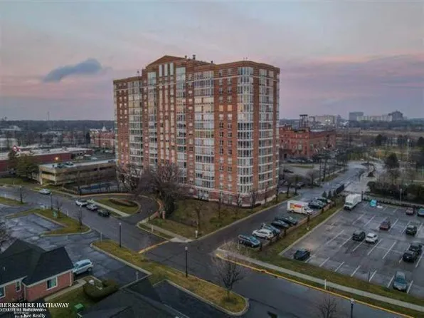 250 E Harbortown Dr APT 1110, Detroit, MI 48207