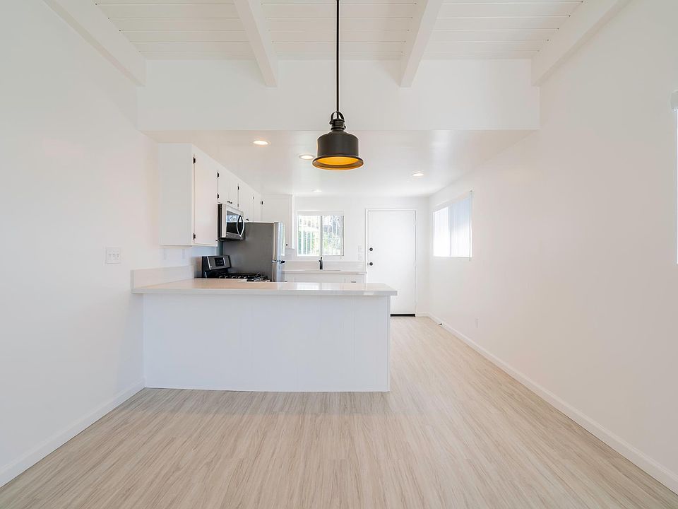 1st image of 139-143 Ferro Dr #141