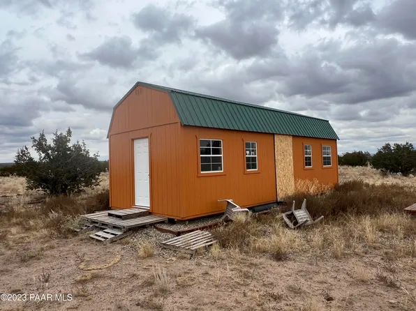 53 Picacho Butte Dr, Ash Fork, AZ 86320