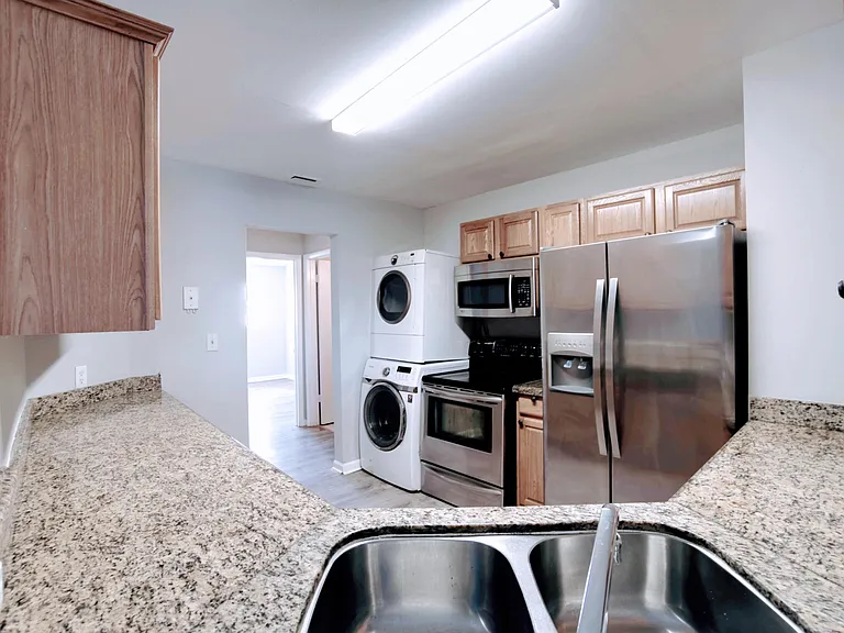 3401 NW 44th St #205 — Photo 15