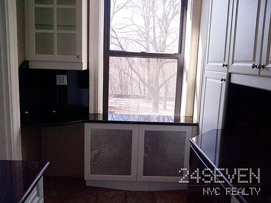 Rented by 24 7 NYC Realty Inc. | media 36