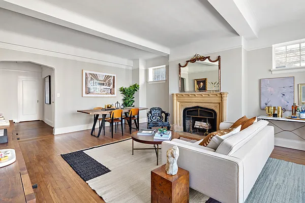 Sold by Compass | media 8