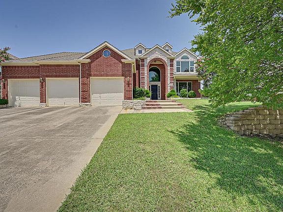 3rd image of 2440 Whispering Breeze Dr