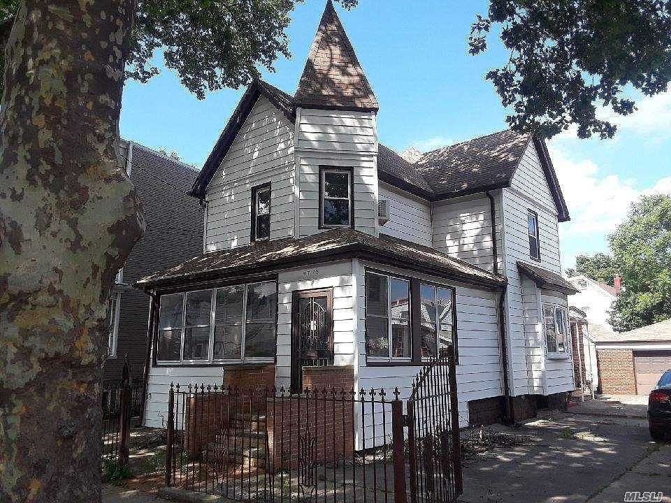 1st image of 9715 107th St