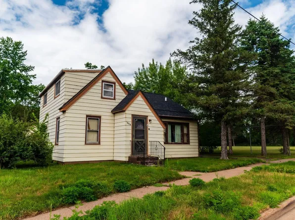 1520 9th St, Eau Claire, WI 54703