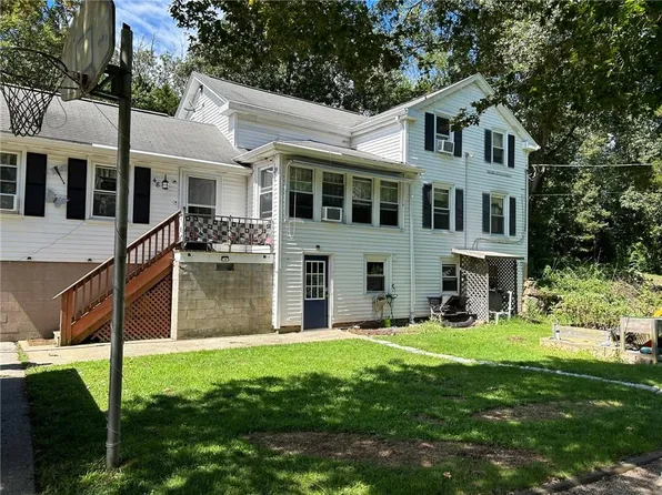 48 Boombridge Rd, Westerly, RI 02891