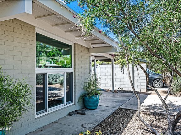 5th image of 1419 E RANCHO Drive