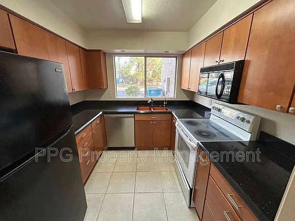 2nd image of 1102 W Peoria Ave Unit 20