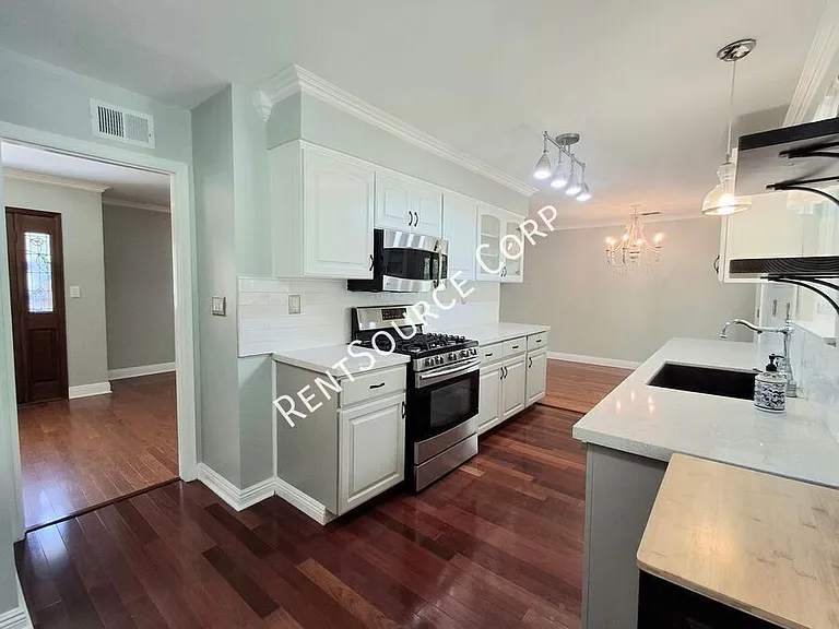 26421 Torrey Pines Dr — Photo 13