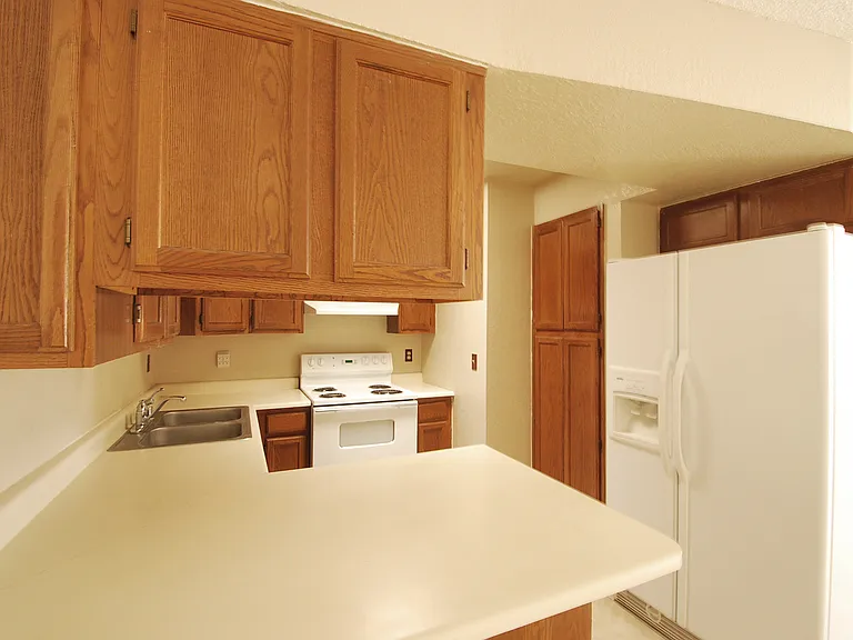 216 Cutlass Dr #B — Photo 11