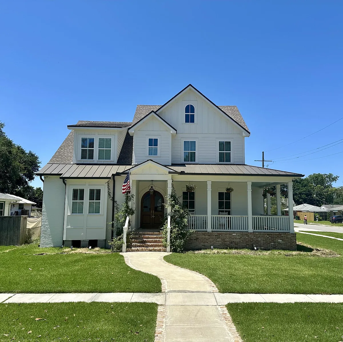 Building Photo - 856 Helios Ave