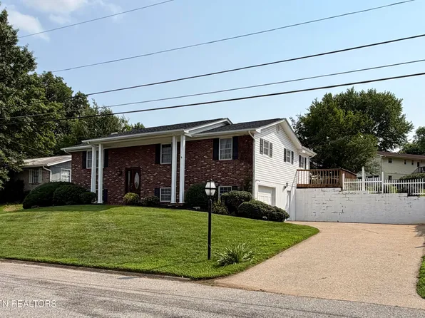 7715 Windsong Rd, Powell, TN 37849