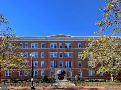 1526 17th St NW APT 207, Washington, DC, 20036