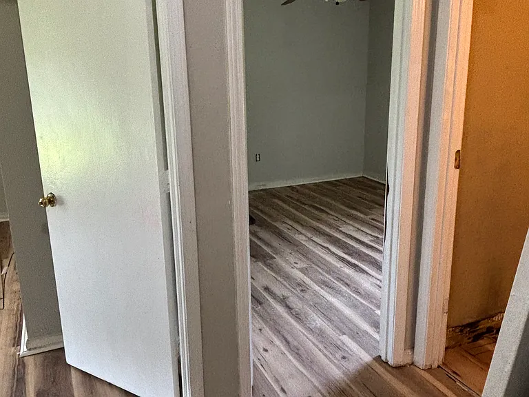 1250 Stratford Dr — Photo 8
