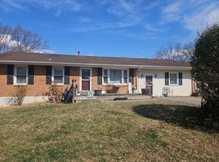 2807 Emissary Dr, Roanoke, VA 24019