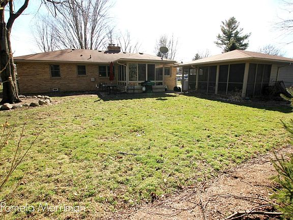2nd image of 4407 Braeburn St SE