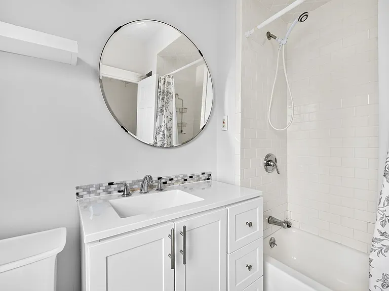 7 Whitman Ave #2 — Photo 15