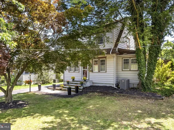 256 Rhoads Ave, Haddonfield, NJ 08033