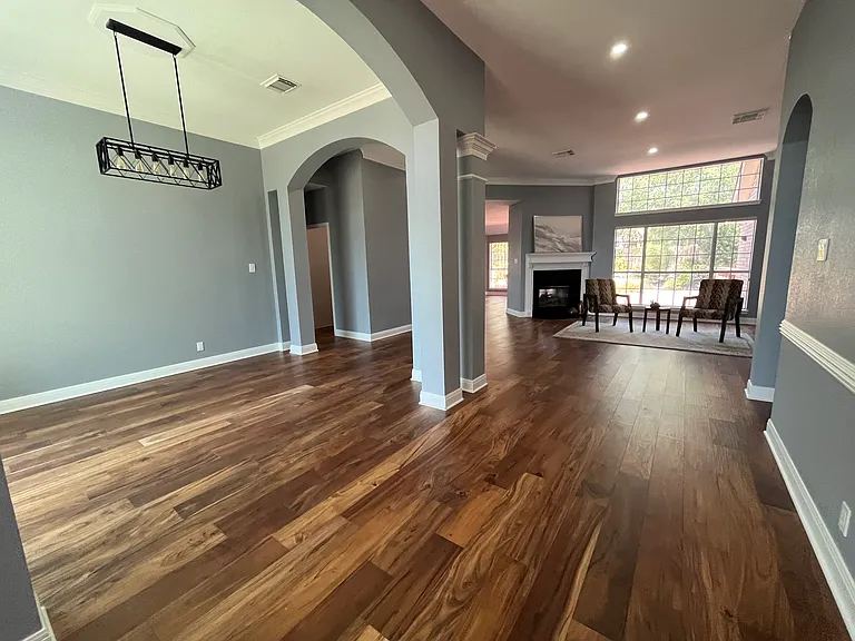 10410 Laurel Hill Cv — Photo 3