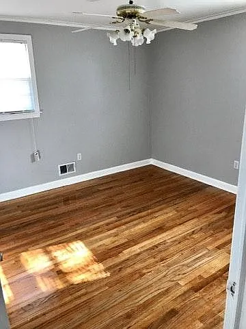203 Creighton Dr — Photo 7