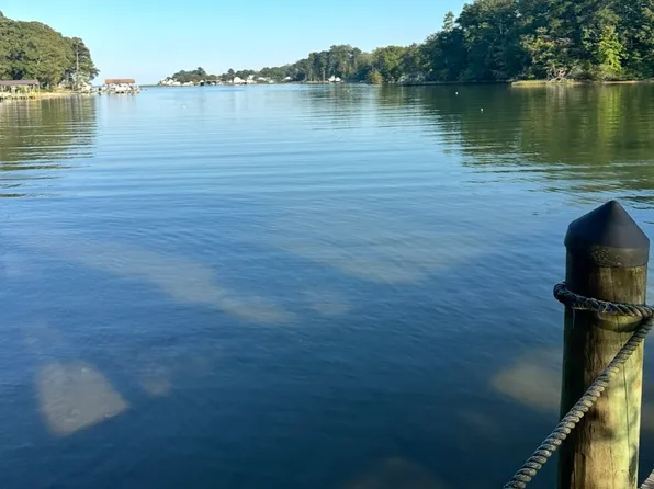 (undisclosed Address), Topping, VA 23169