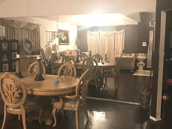 Dining Area 1