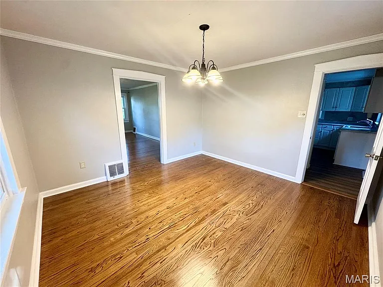 4720 Ruth St — Photo 16
