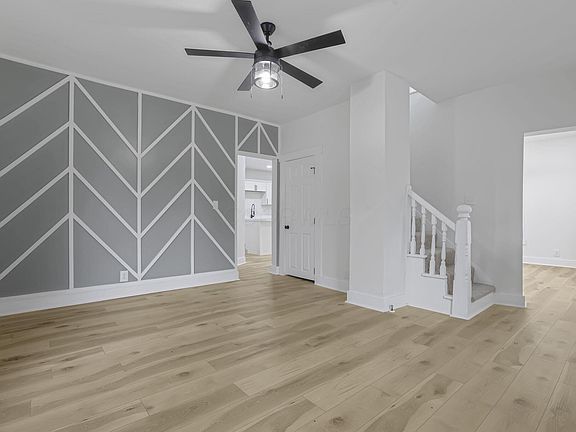 3rd image of 134 Oak St