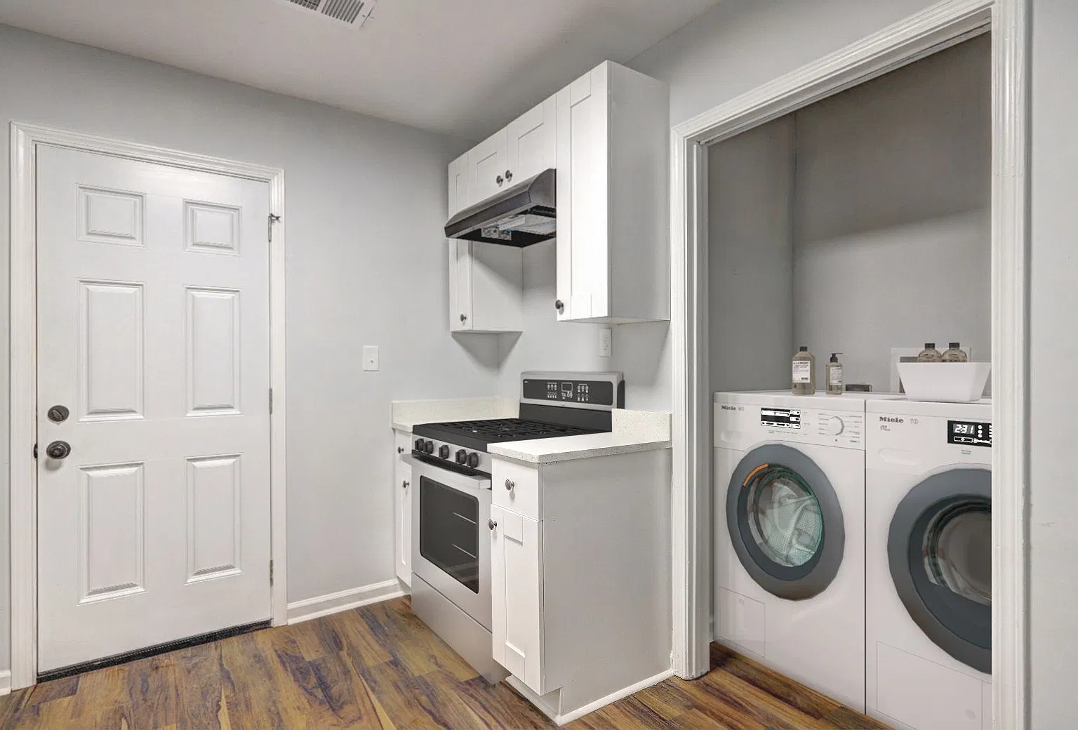 1187 McDaniel Street Southwest - B — Photo 4