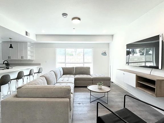 2nd image of 1439 W 37th Dr #1