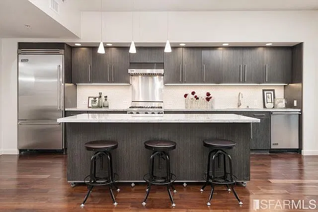 2 bed, $4,995 — Photo 3