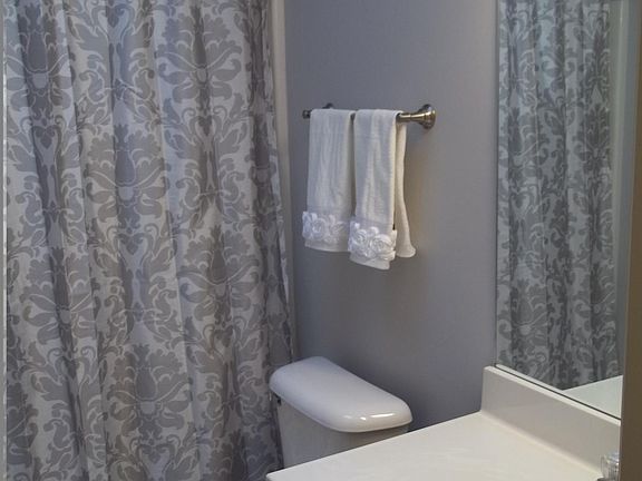 2nd full bath (does not come furnished)