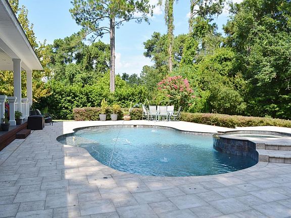 5th image of 1881 Wentworth Ln
