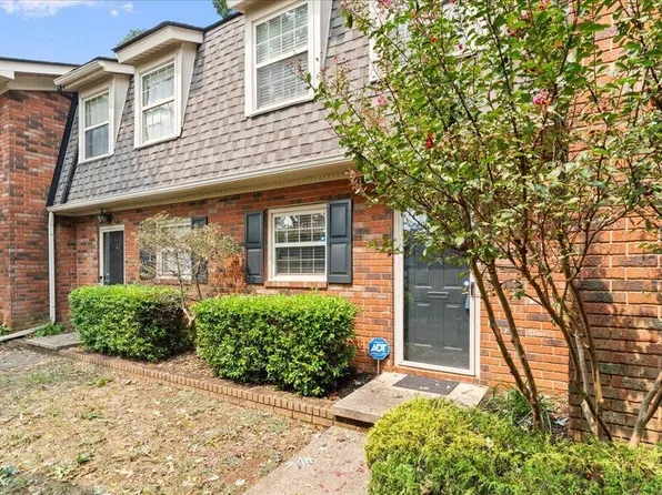 6529 Deane Hill Dr APT 42, Knoxville, TN 37919