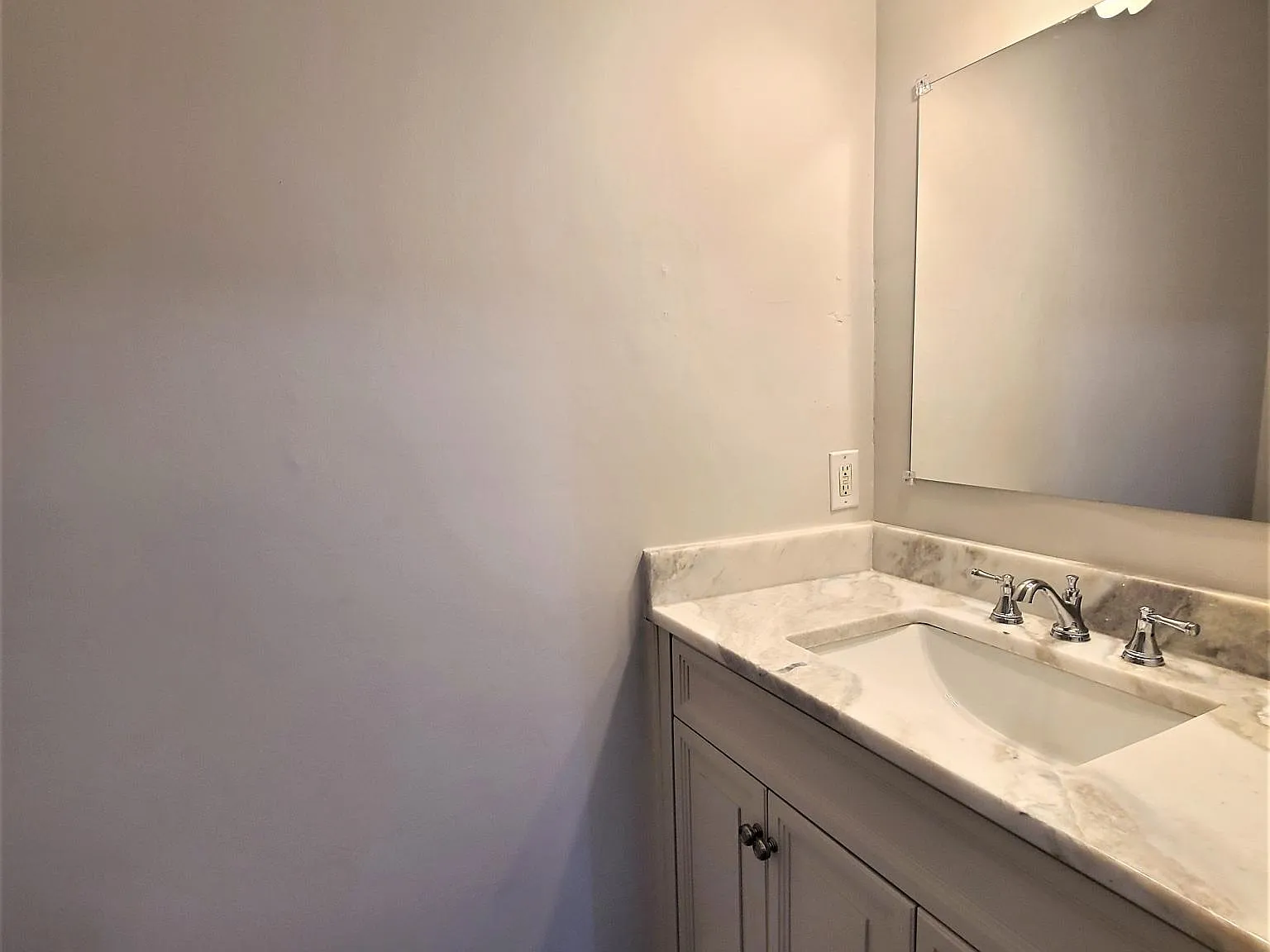 3 bed, 2.5 bath, 1604 sqft, $1,600 — Photo 4