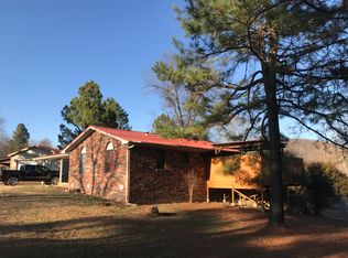 241 Pilot Hill Dr, Salem, AR 72576