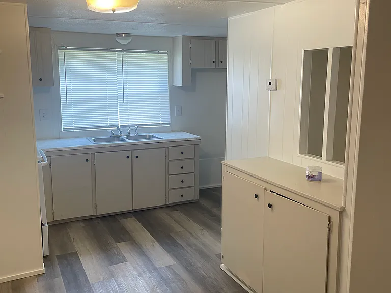 122 Pellerin Rd — Photo 3