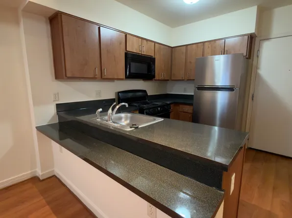 6925 Georgia Ave N.W